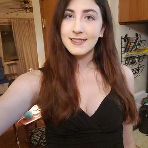 Meet your Posher, Niki